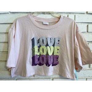 NEW Abound by Nordstrom Love Love Love Cropped Graphic‎ Tee - Size: XLarge